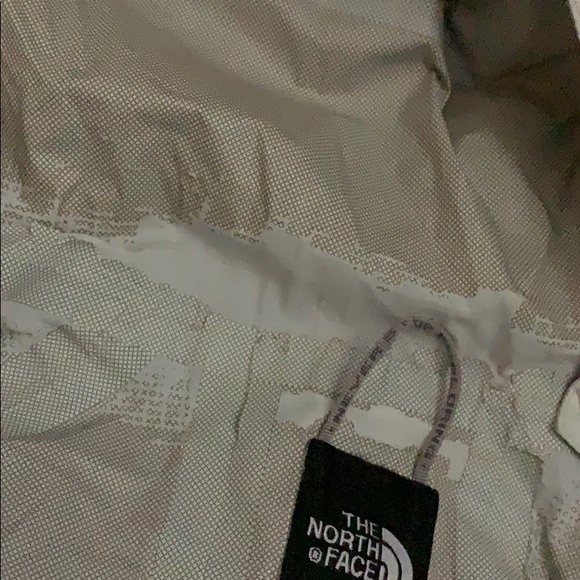 Windbreaker - Picture 3 of 3